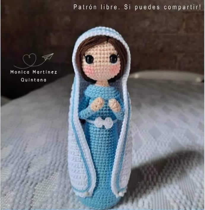 Virgen María amigurumi para Nacimiento